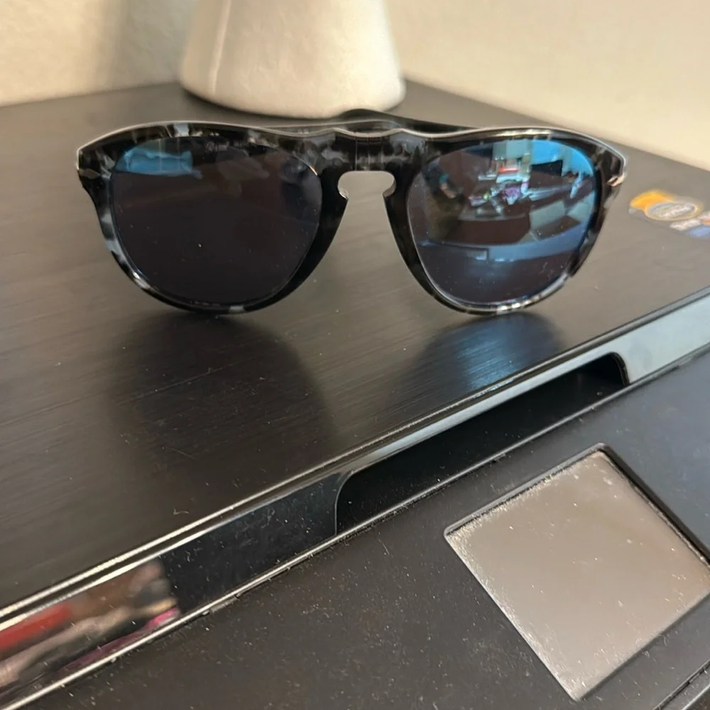 Persol 649 discontinured color blue mirror